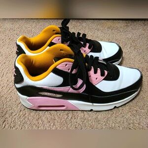 Nike Black and Pink Air Max 90 LTR Sneakers